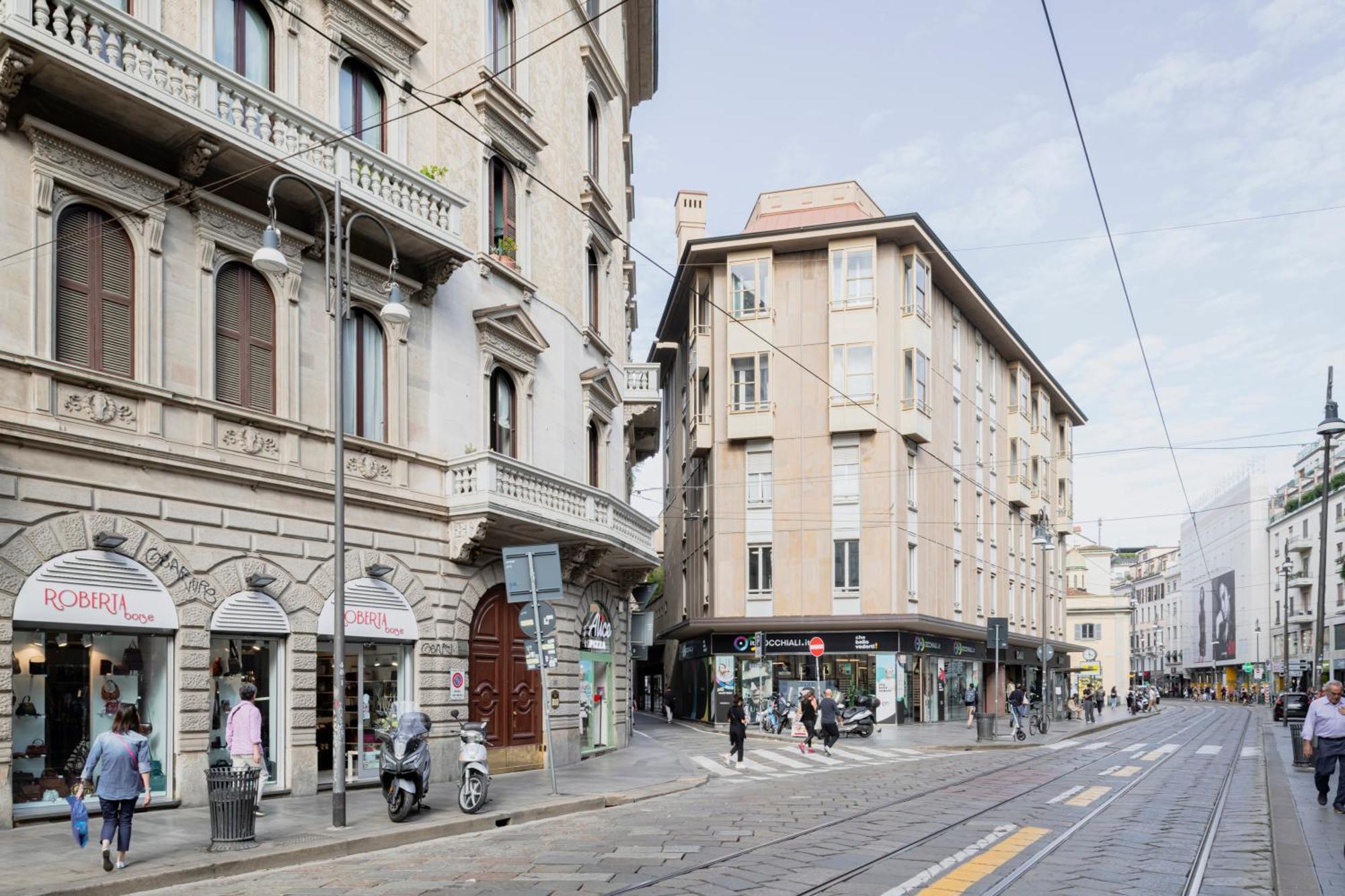 Easylife - Accogliente Monolocale In Via Torino, Posizione Perfetta Per Scoprire La Citta Apartment Milan Exterior photo