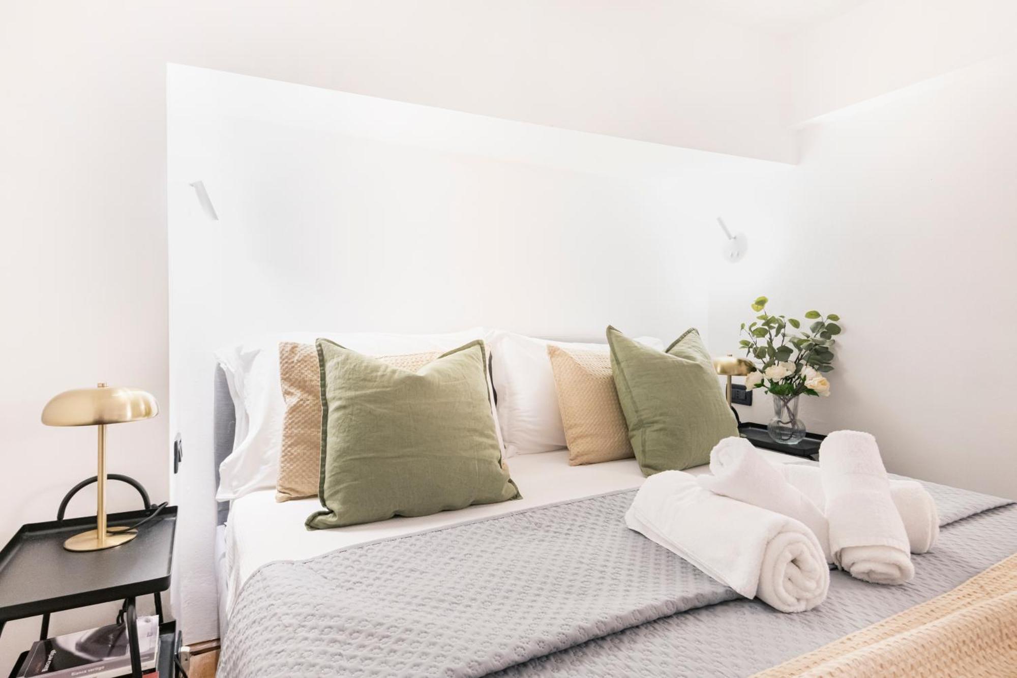 Easylife - Accogliente Monolocale In Via Torino, Posizione Perfetta Per Scoprire La Citta Apartment Milan Exterior photo